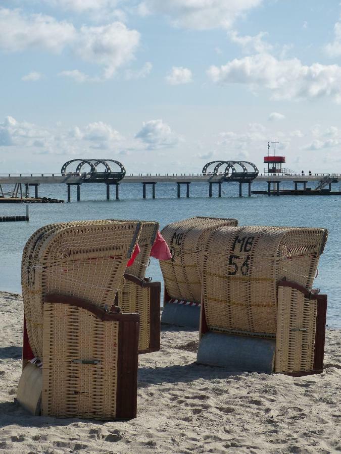 Strandlaeufer Im Kirschgarten Kellenhusen Εξωτερικό φωτογραφία